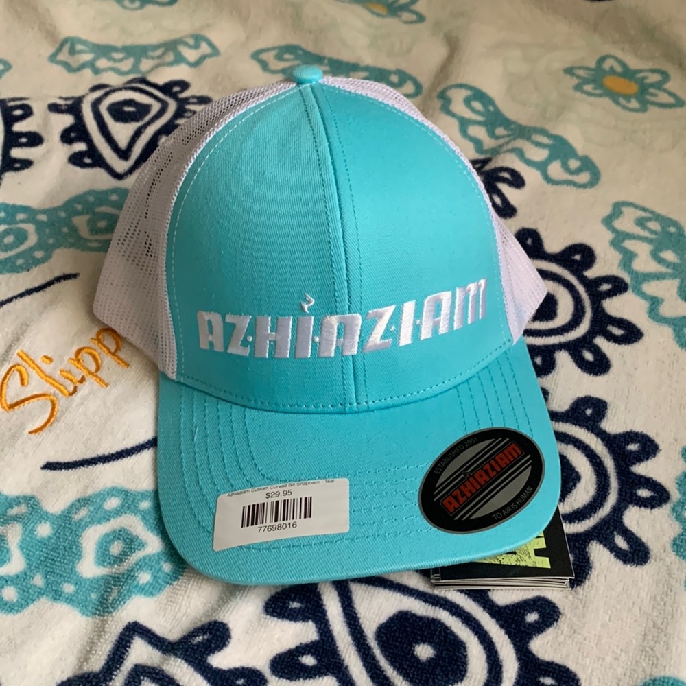 AZHIAZIAM - mesh trucker cap.